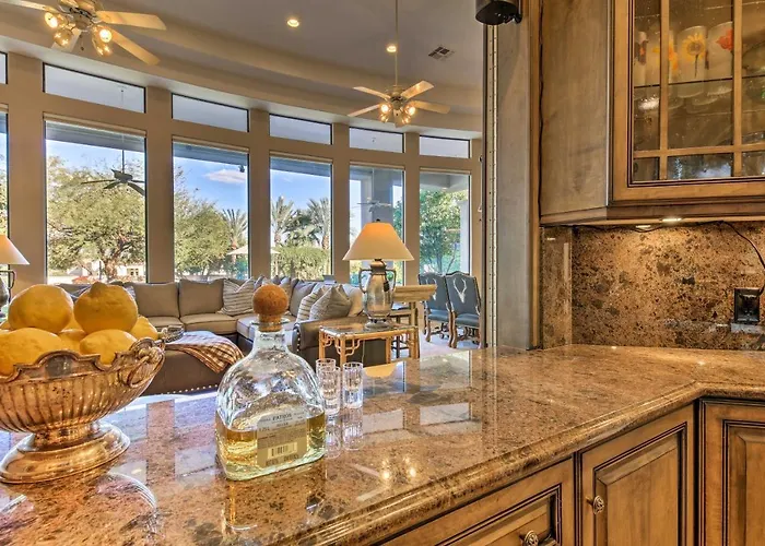 Lavish Paradise Valley W/ Sports Court & Pool Holiday home *