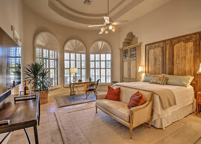 Holiday home Lavish Paradise Valley W/ Sports Court & Pool Scottsdale