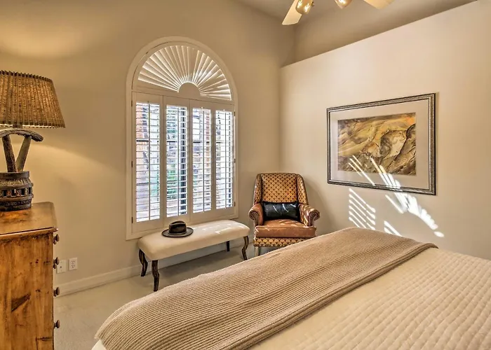Holiday home Lavish Paradise Valley W/ Sports Court & Pool Scottsdale
